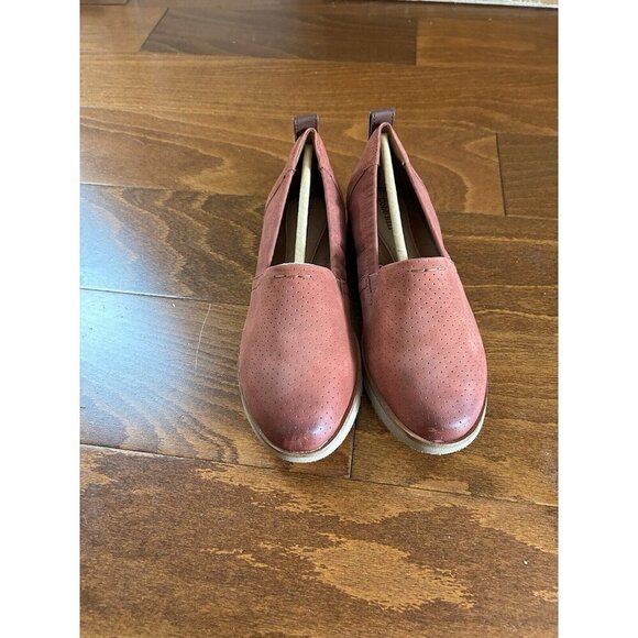 Cobb Hill Women's Slip-on 6 M Red Rust Flat Loafers Suede Closed Toe NEW - Picture 2 of 6